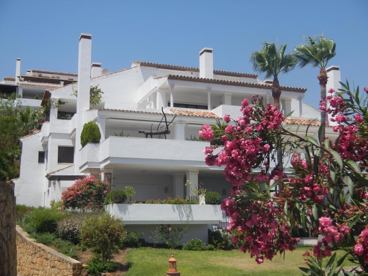 Apartment Stunning 175 M2 With Terrace And Jacuzzi Marbella